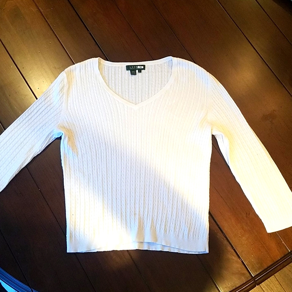 White knit sweater
